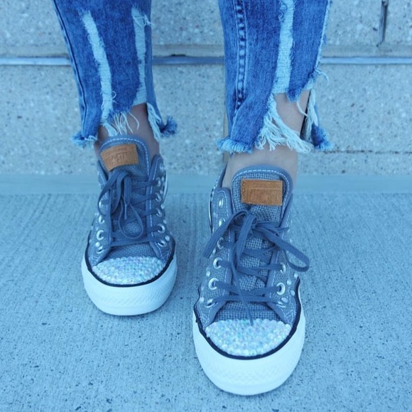 Woven gray with custom gems - Picture 1 of 9